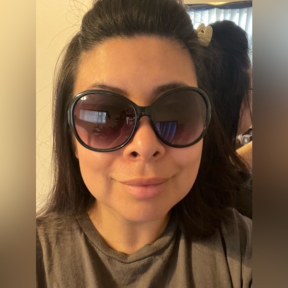 MICHAEL KORS Sunglasses - Picture 6 of 6